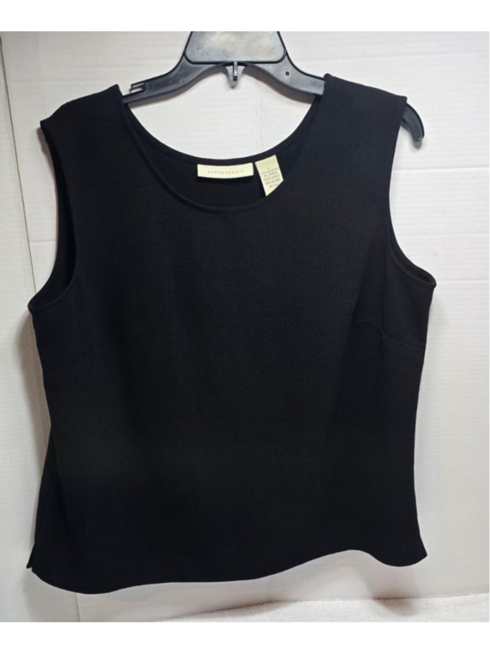 Women's Appleseed's Black Sleeveless Tank Top L